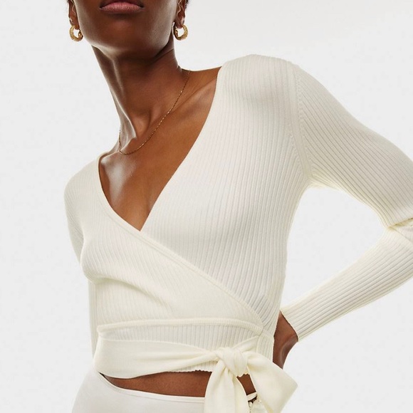 Wilfred Tops - NWT Wilfred All Tied Up Top Sweater Long Sleeve Ribbed Ivory Sz S